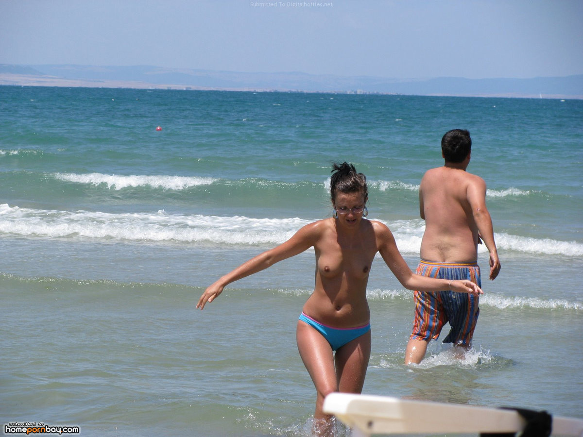 Best topless beach btb02m