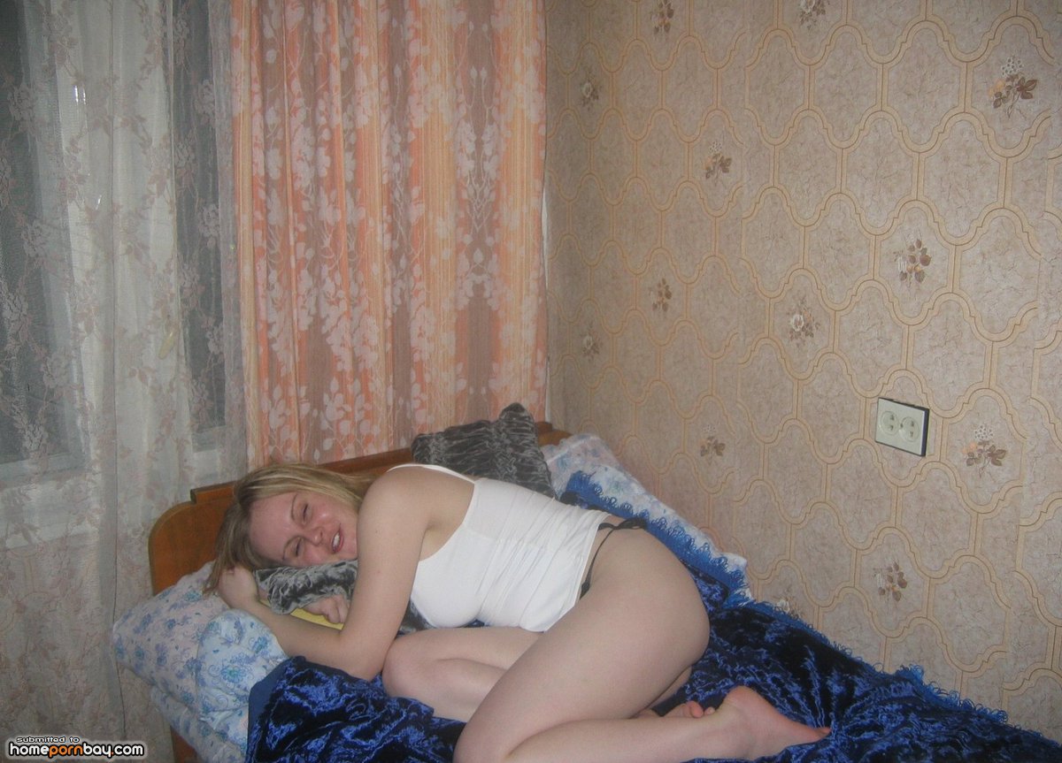 1200px x 863px - Russian amateur girl nude at home - Mobile Homemade Porn Sharing