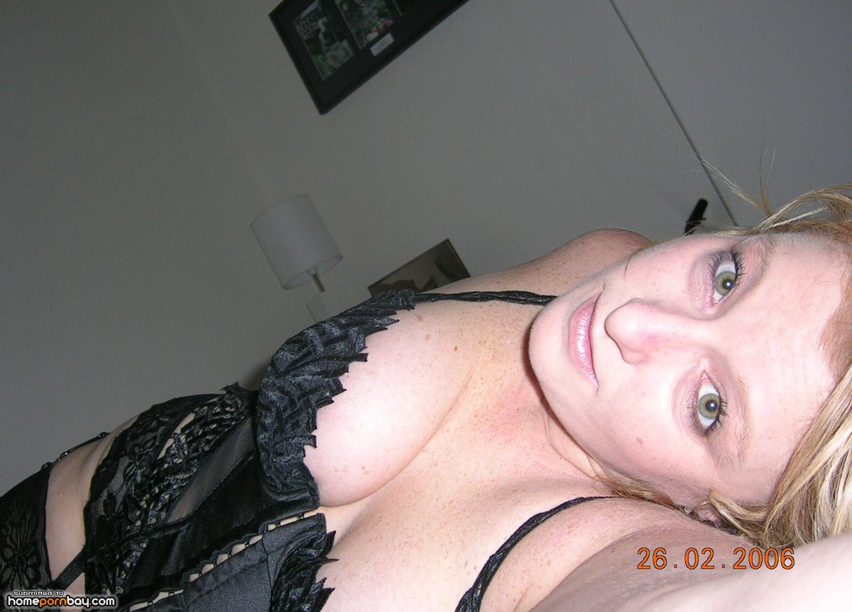 Hot mature wife from UK