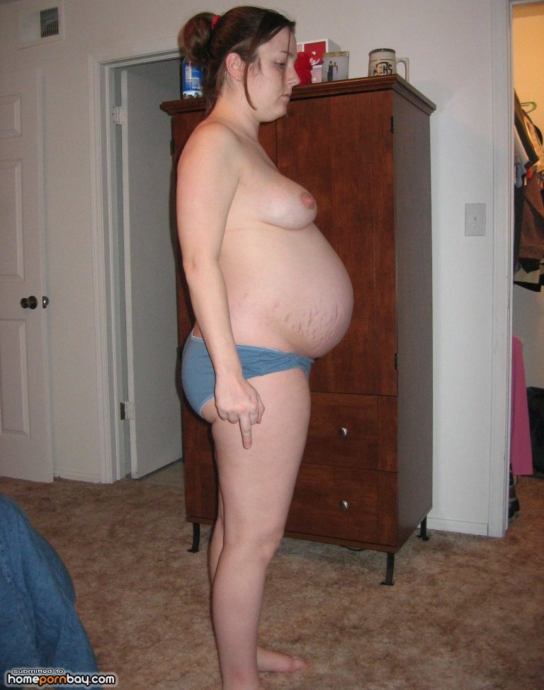 Amateur Nude Pregnant