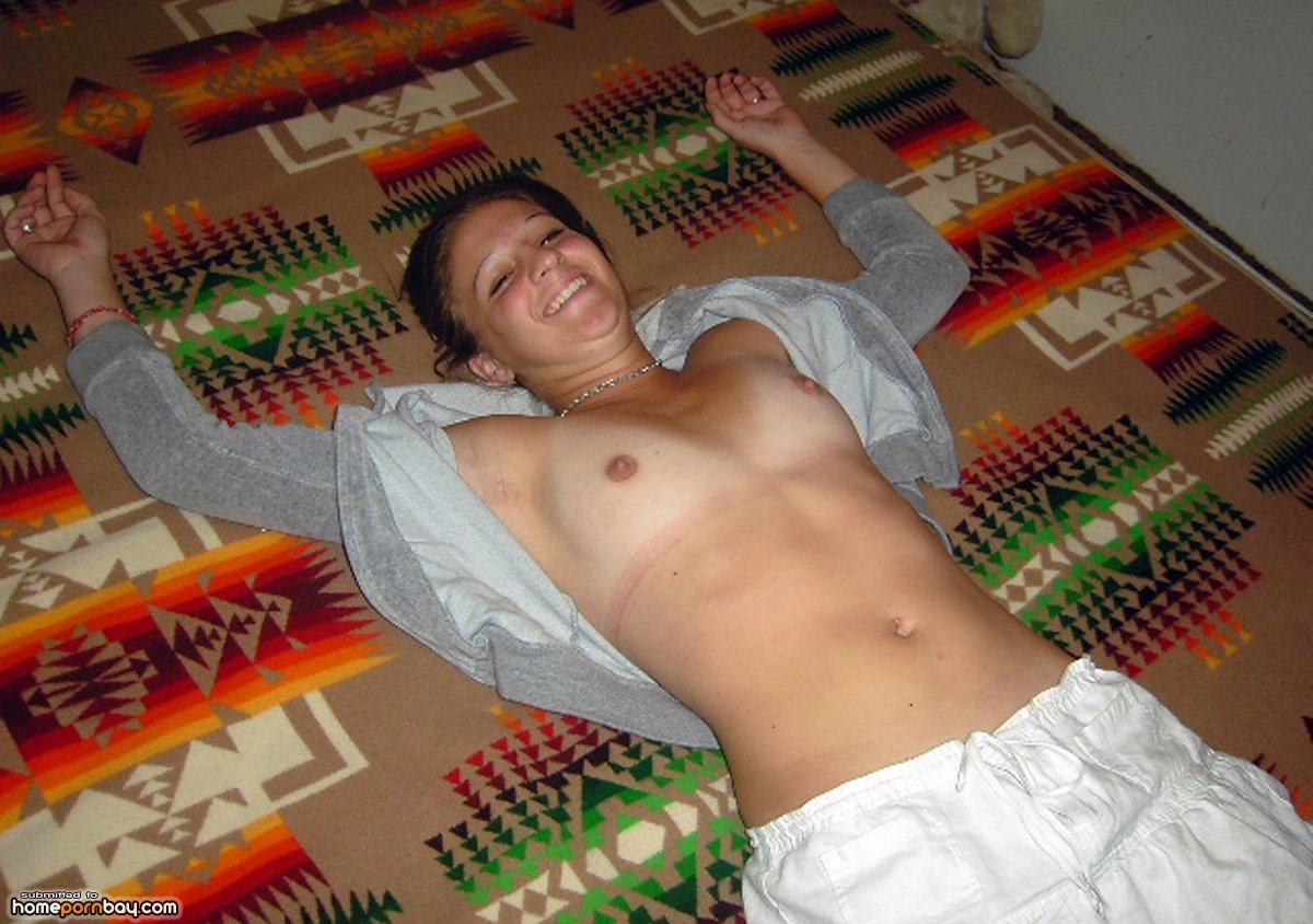 Teen Nude In Bed