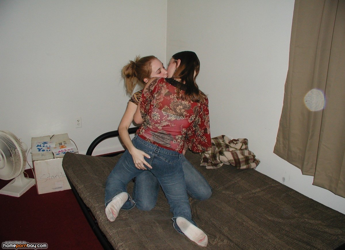 Amateur lesbians