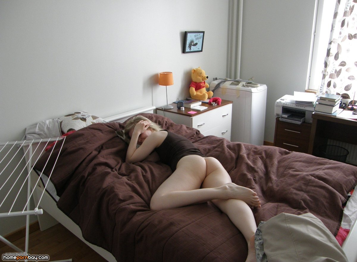 Amateur couple at bedroom