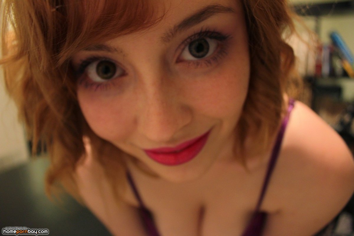 Hot webcam model Natalia Grey.
