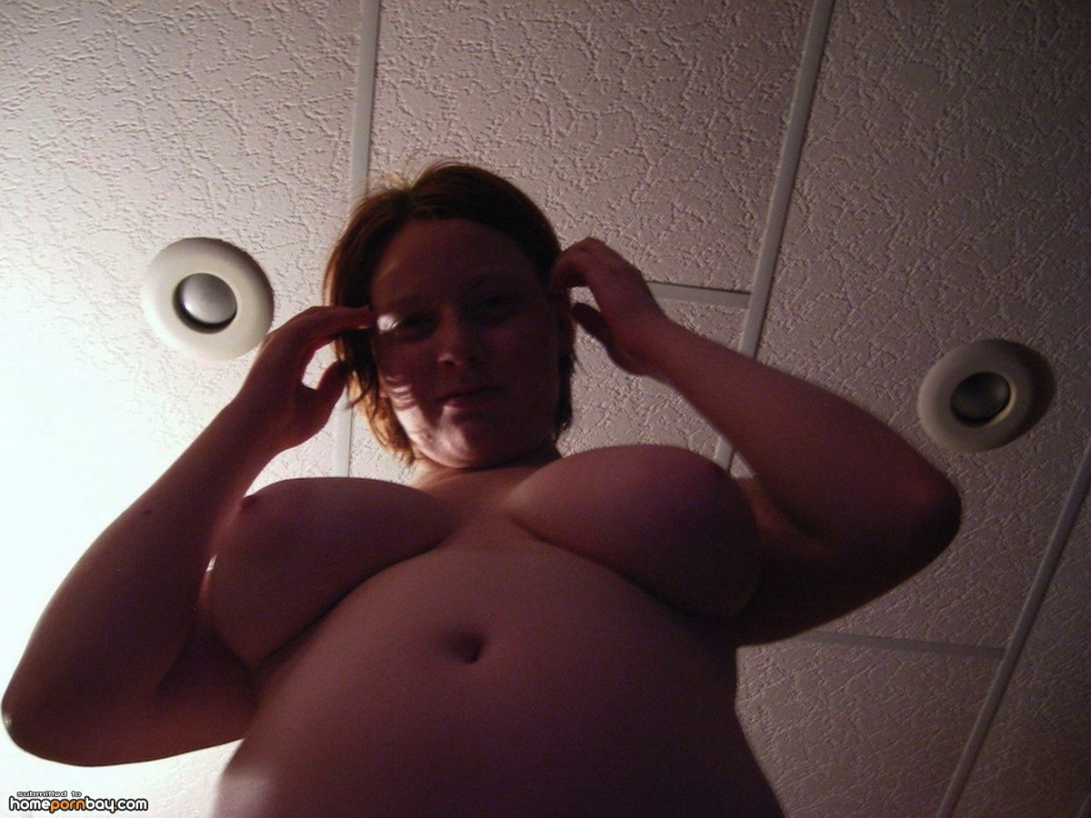 Chubby big tit amateur wife pic